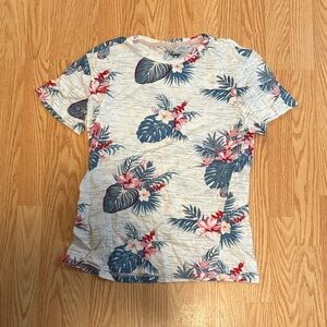 Light Blue Tropical Floral Short Sleeve Tee